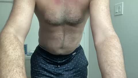 Snapshot of usasses3 chatting on 10-04-25, 05:38 usasses3 online show from 10-04-25, 05:38