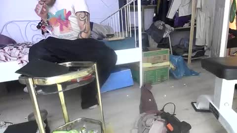 BamBam online show from 09-28-25, 01:55