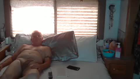 usednotbroken1 online show from 05-31-26, 05:53