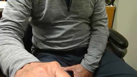 useemie online show from 11-03-25, 06:09