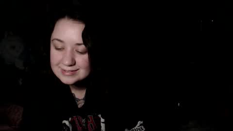 usefulhole online show from 11-30-25, 09:52