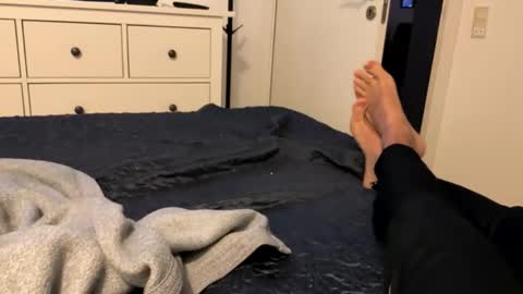 Usemy67 online show from 10-19-25, 05:46