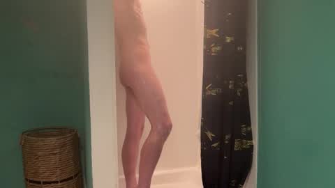 Snapshot of user__null chatting on 10-26-25, 11:53 user__null online show from 10-26-25, 11:53