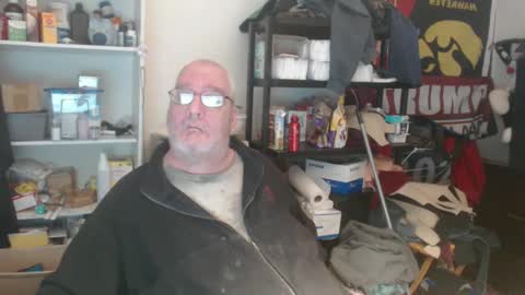 Eric online show from 12-26-24, 02:12