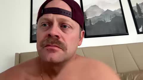 utah4fub4 online show from 10-10-25, 10:09