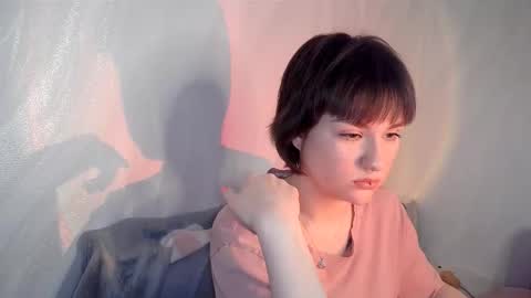 Snapshot of uwujudyosas chatting on 02-17-26, 10:56 Judy online show from 02-17-26, 10:56