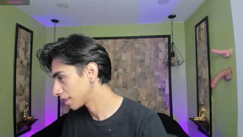 Snapshot of uyukie chatting on 09-16-25, 12:06 UYUKIE online show from 09-16-25, 12:06