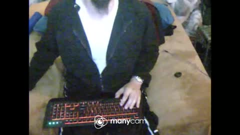 Snapshot of v1rg1nhunter chatting on 05-31-26, 02:42 v1rg1nhunter online show from 05-31-26, 02:42