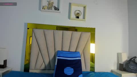 vahioleth  online show from 11-19-25, 03:06