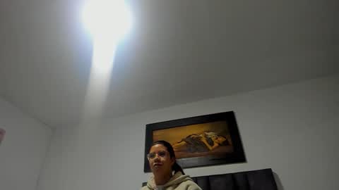 Vahiolet smith online show from 01-18-26, 03:32