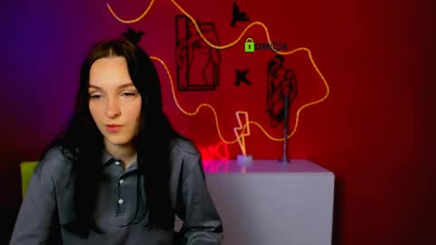 vaiolet_lovely online show from 04-15-26, 05:58