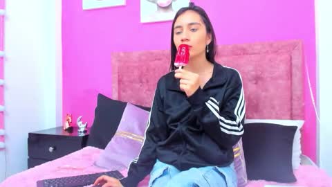 Snapshot of vaioletcooper chatting on 03-03-26, 04:13 VaiolletCooper online show from 03-03-26, 04:13