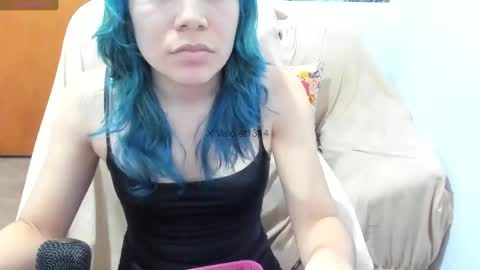 Vaiolet1314 online show from 10-04-25, 02:31