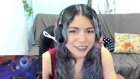 Vaiolet1314 online show from 03-10-26, 02:27