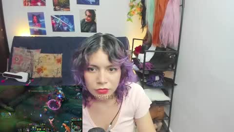 Vaiolet1314 online show from 04-18-26, 01:20