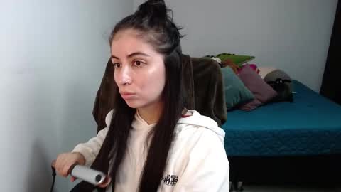 valentina online show from 12-20-25, 03:13