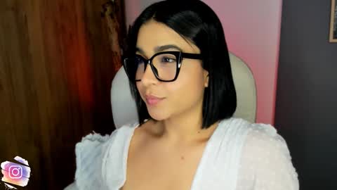 Snapshot of val_varago chatting on 02-11-26, 02:27 val_varago online show from 02-11-26, 02:27