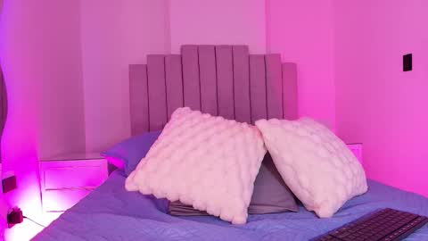 Valentina online show from 11-29-25, 08:01