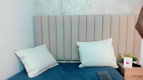 Samantha y Matt online show from 12-27-24, 03:53