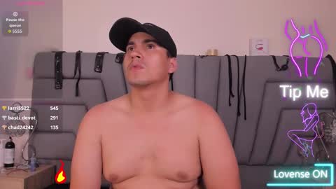 Samantha y Matt online show from 10-05-25, 03:32