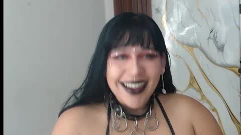 Snapshot of valen_ross7 chatting on 05-04-26, 07:48 valen_ross7 online show from 05-04-26, 07:48