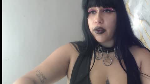 Snapshot of valen_ross7 chatting on 06-03-26, 02:33 valen_ross7 online show from 06-03-26, 02:33