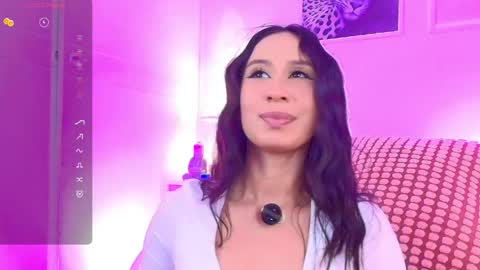 Snapshot of valen_ross_ chatting on 05-12-26, 11:46 valentina Rossi 3 online show from 05-12-26, 11:46