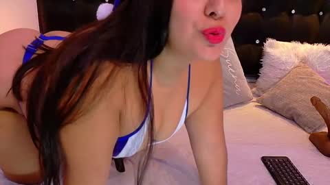 Snapshot of valen_scott_ chatting on 12-05-24, 01:38 Valen Scott online show from 12-05-24, 01:38