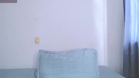 IG-valen mendoza99  twitter valenthompson99 online show from 12-04-25, 07:11