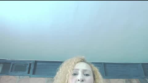 Snapshot of valenciajaqueline45 chatting on 06-25-26, 12:10 Katyy Love online show from 06-25-26, 12:10