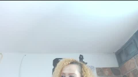 Snapshot of valenciajaqueline45 chatting on 07-21-26, 10:01 Katyy Love online show from 07-21-26, 10:01