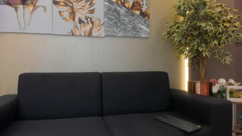 Snapshot of valenmilan chatting on 03-30-26, 05:08 valentina milan online show from 03-30-26, 05:08
