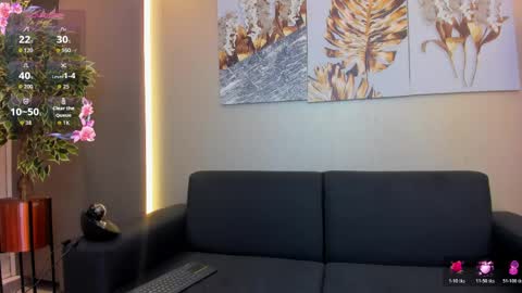 Snapshot of valenmilan chatting on 04-10-26, 04:39 valentina milan online show from 04-10-26, 04:39