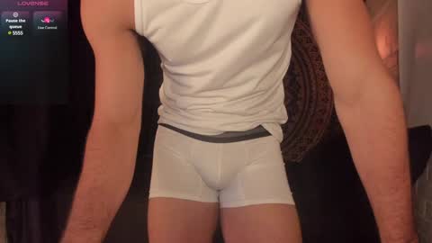 Snapshot of valentin_hoffman chatting on 02-08-25, 10:39 valentin_hoffman online show from 02-08-25, 10:39