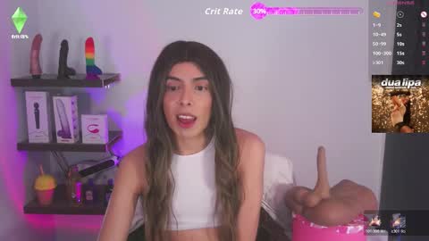 Valentina Ceretti online show from 11-14-25, 05:44