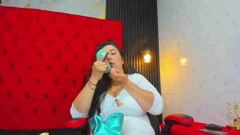 Snapshot of valentina_coba11 chatting on 02-02-26, 07:45 Valentina online show from 02-02-26, 07:45