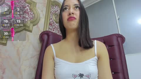 Snapshot of valentina_cortes72 chatting on 12-27-24, 02:04 Valentina online show from 12-27-24, 02:04