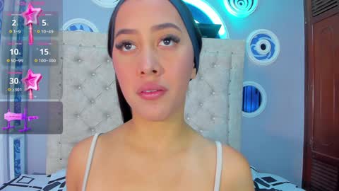 Snapshot of valentina_cortes72 chatting on 01-08-25, 11:54 Valentina online show from 01-08-25, 11:54