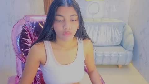 Snapshot of valentina_gomez_s chatting on 05-30-26, 12:35 Valentina online show from 05-30-26, 12:35