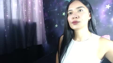 valentinarojass_ online show from 02-12-26, 02:01