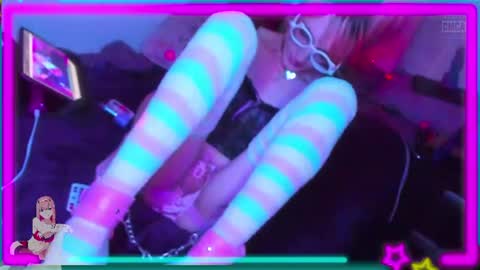 Snapshot of valentinas_dream chatting on 07-29-26, 01:09 Tina Bates online show from 07-29-26, 01:09