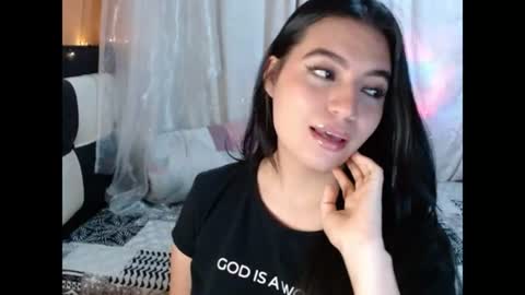 Snapshot of valentinasmith18 chatting on 08-03-26, 02:10 valentinasmith18 online show from 08-03-26, 02:10