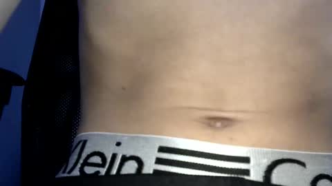 Snapshot of valentinaysamuel chatting on 02-06-26, 09:40 Samuel online show from 02-06-26, 09:40