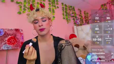 Snapshot of valentinee_xo chatting on 06-27-26, 12:22 valentinee_xo online show from 06-27-26, 12:22