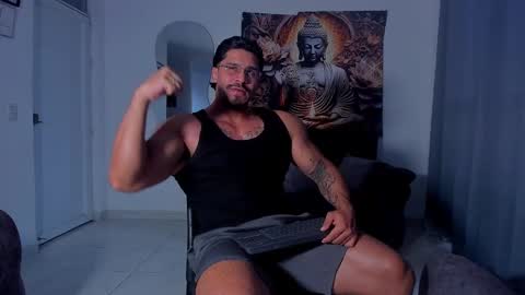 Snapshot of valentino_dossantos chatting on 09-26-25, 10:14 online show from 09-26-25, 10:14