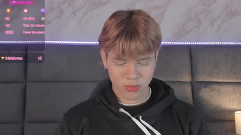 valentino moon online show from 12-28-24, 03:04