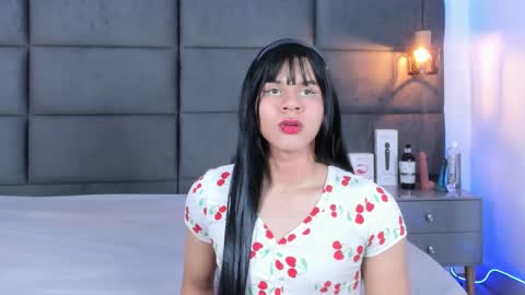 valentino moon online show from 09-22-25, 02:35