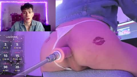 Valentino online show from 03-03-25, 05:42