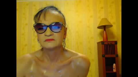 Snapshot of valenttijm3851 chatting on 02-20-25, 02:57 valentijm online show from 02-20-25, 02:57