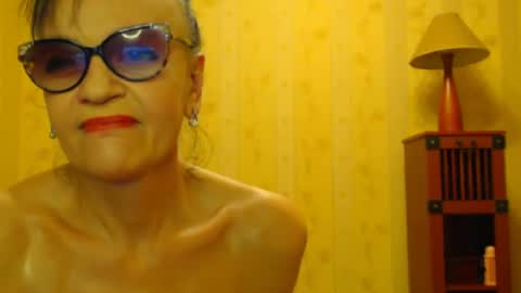 Snapshot of valenttijm3851 chatting on 03-11-25, 08:09 valentijm online show from 03-11-25, 08:09